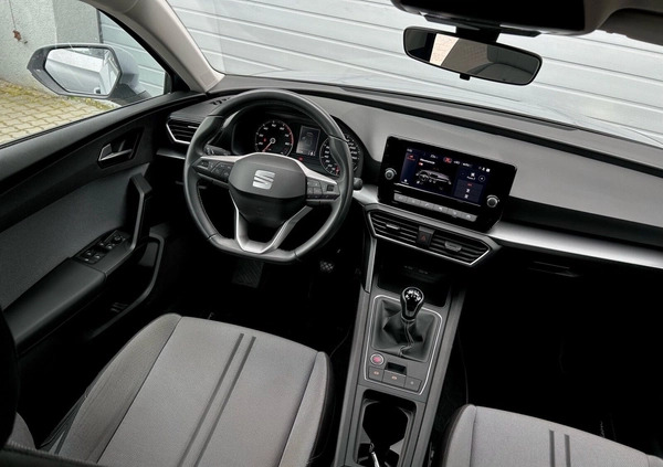 Seat Leon cena 73900 przebieg: 54221, rok produkcji 2022 z Polkowice małe 254